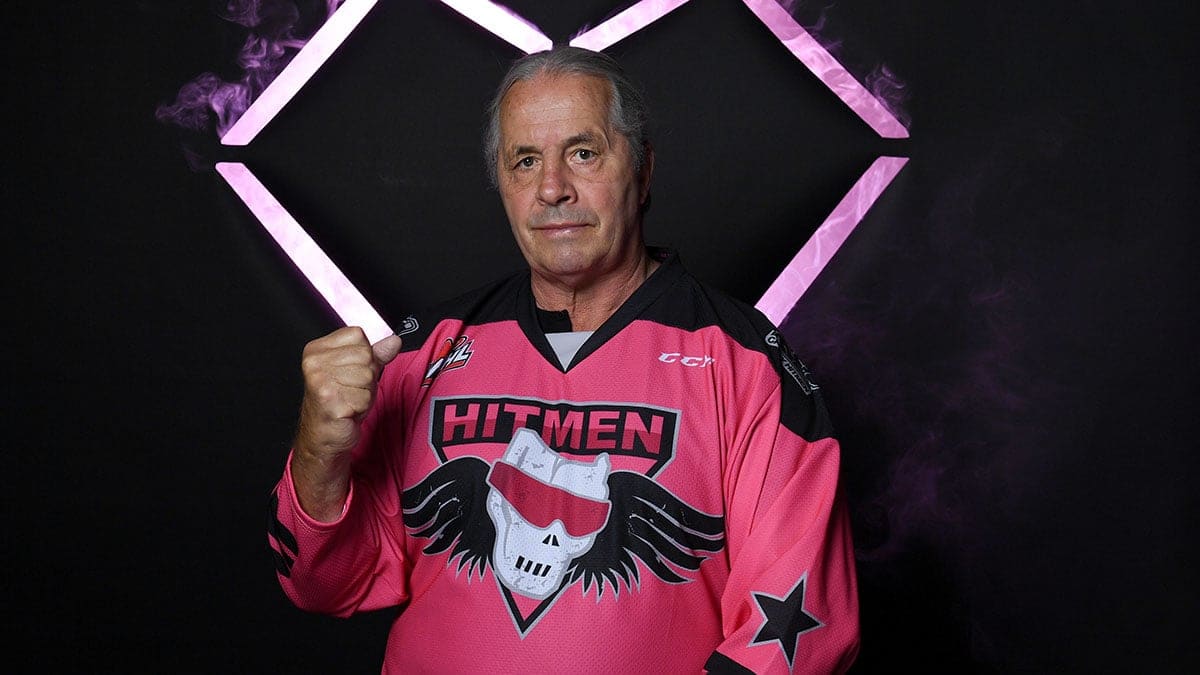 Bret Hart Mad At Goldberg for Earning Millions After His Career-Ending  Concussion - SEScoops Wrestling