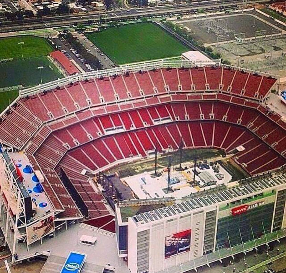New Photo Of Levi's Stadium Being Set Up For WrestleMania - SE Scoops |  Wrestling News, Results & Interviews