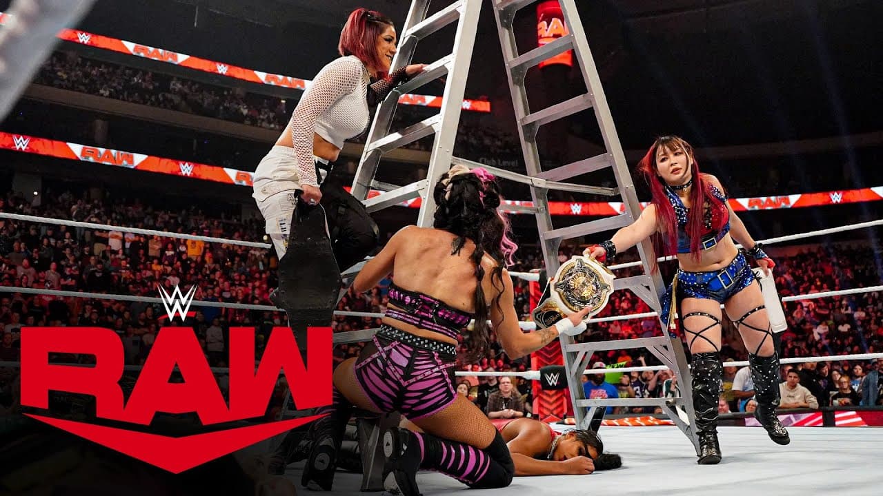 Damage CTRL unleashes a vicious ladder attack on Belair, Bliss and Asuka: Raw, Oct. 3, 2022