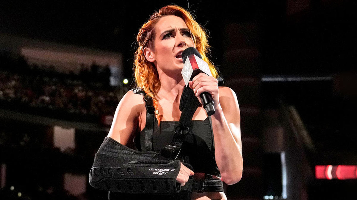 Becky Lynch in a sling