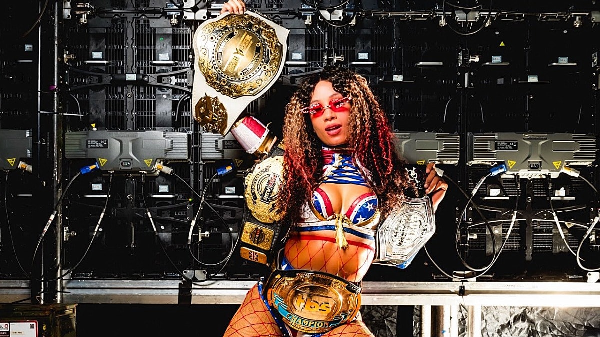 Mercedes Mone titles