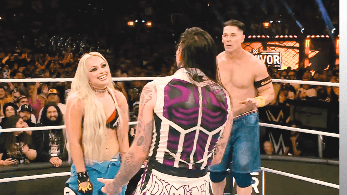 Liv Morgan Returns to Help Dominik Mysterio Win IC Title at Survivor Series