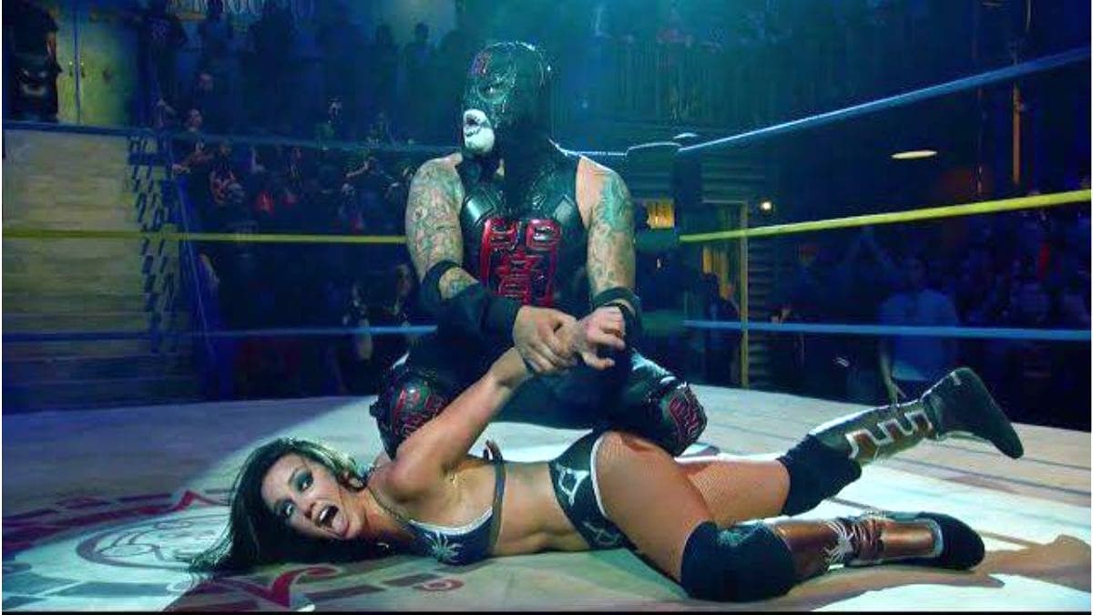 Chelsea Green Roasts Herself In Response To Haters